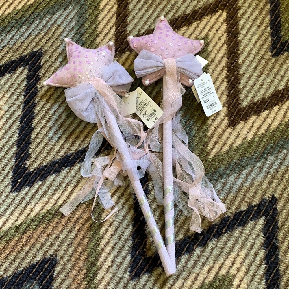 Pier1 Girl Wands NEW